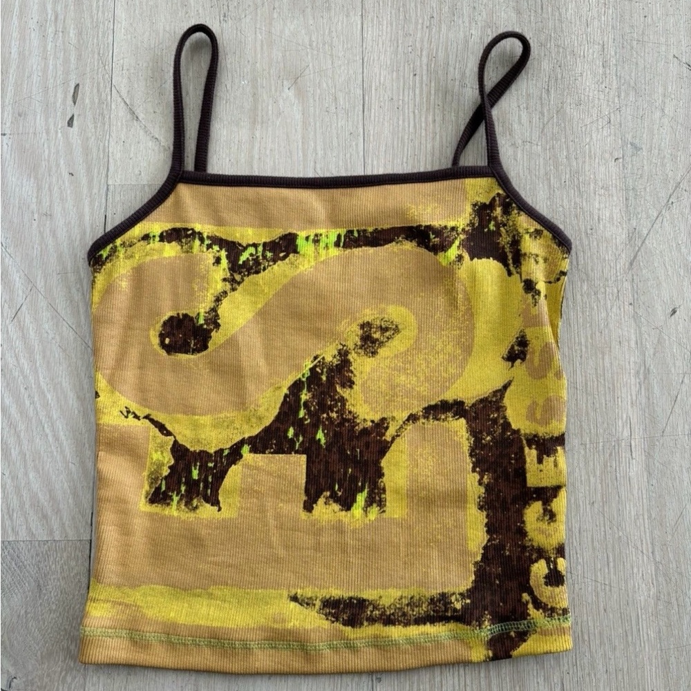 Diesel tank top